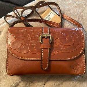 Patricia Nash Tori leather Crossbody in Florence color, adjustable strap